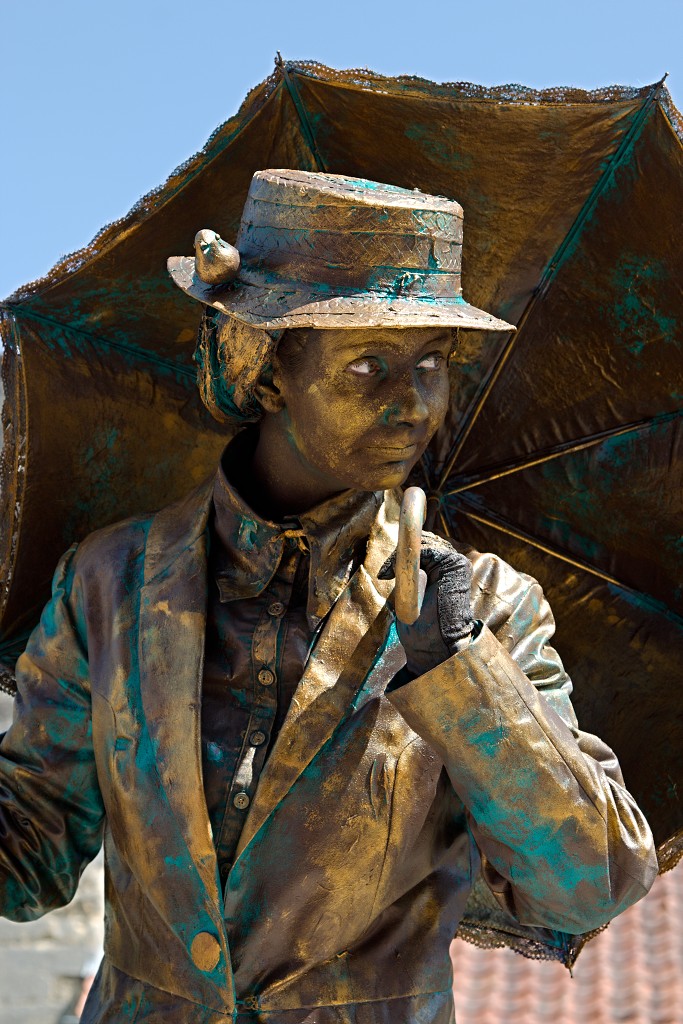 valkenburg living statue levend standbeeld evenement event festival festiviteit kunst art straatkunst streetart artiest beeld beeldhouwwerk